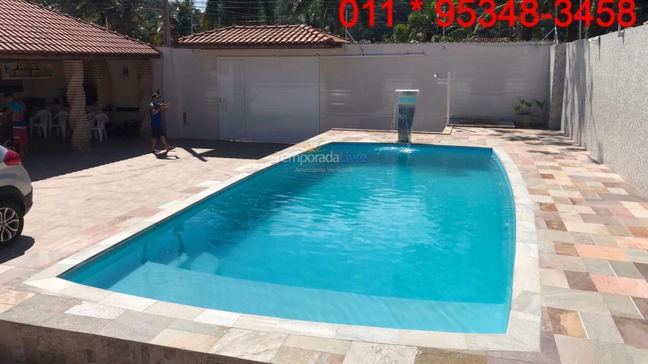 Casa para aluguel de temporada em Guarujá (Praia do Pernambuco)