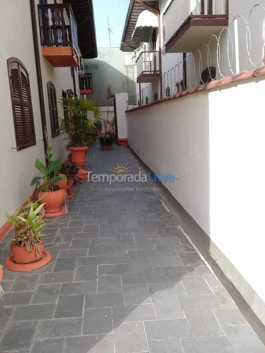 Apartment for vacation rental in Ubatuba (Praia Grande)