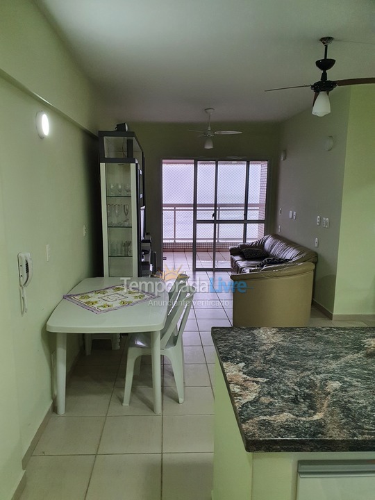 Apartamento para aluguel de temporada em Praia Grande (Guilhermina)