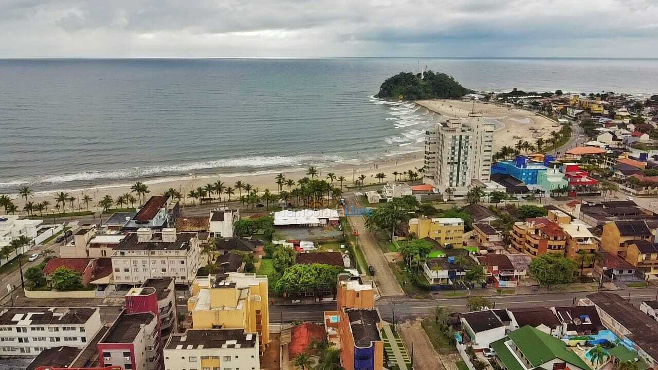 Casa para aluguel de temporada em Guaratuba (Praia Central)