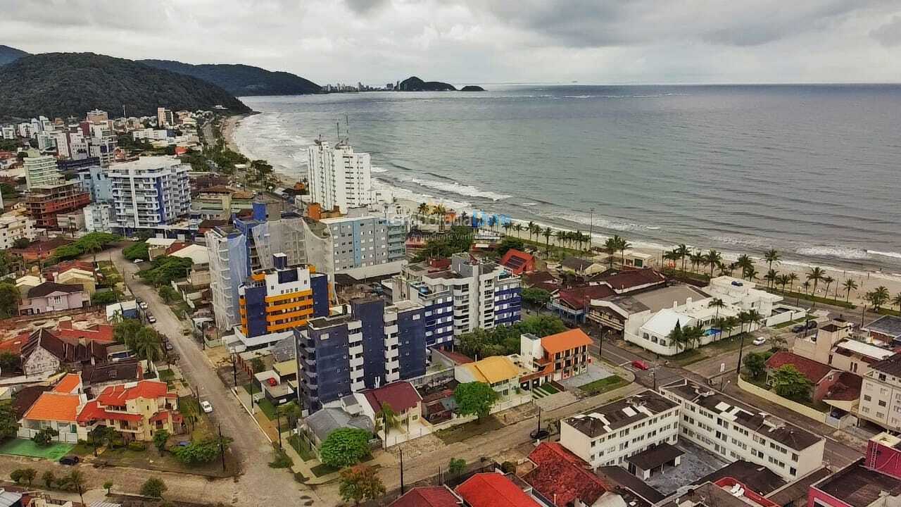 Casa para aluguel de temporada em Guaratuba (Praia Central)