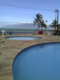 Apartamento de frente para o Mar, Prédio Redondo Martin de Sá