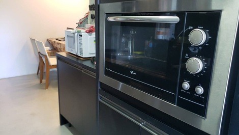 Forno elétrico e micro-ondas  