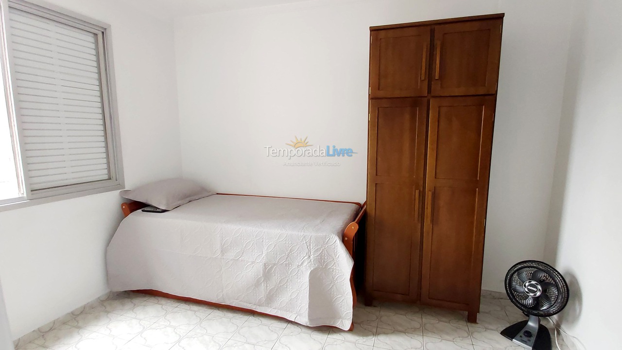 Apartamento para aluguel de temporada em Praia Grande (Guilhermina)