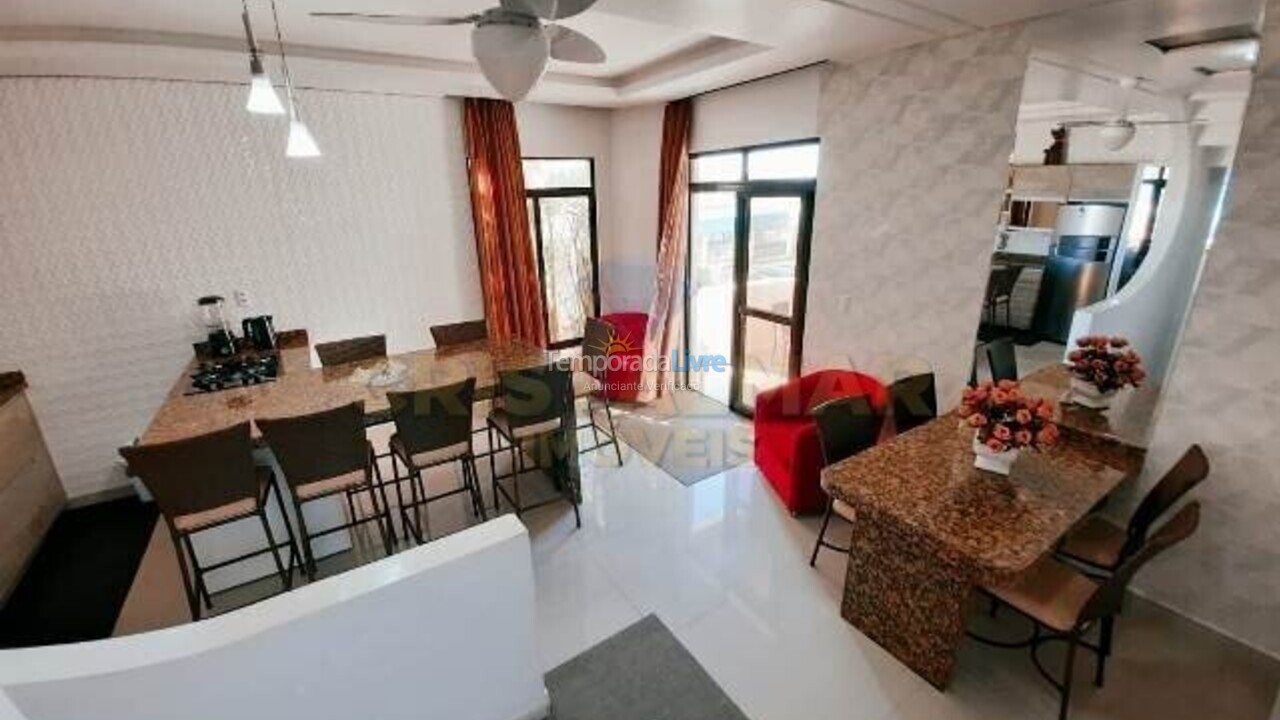 Casa para aluguel de temporada em Bombinhas (Praia de Bombas)