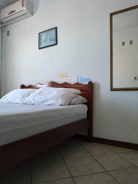 Apartment for vacation rental in Bombinhas (Praia de Bombas)