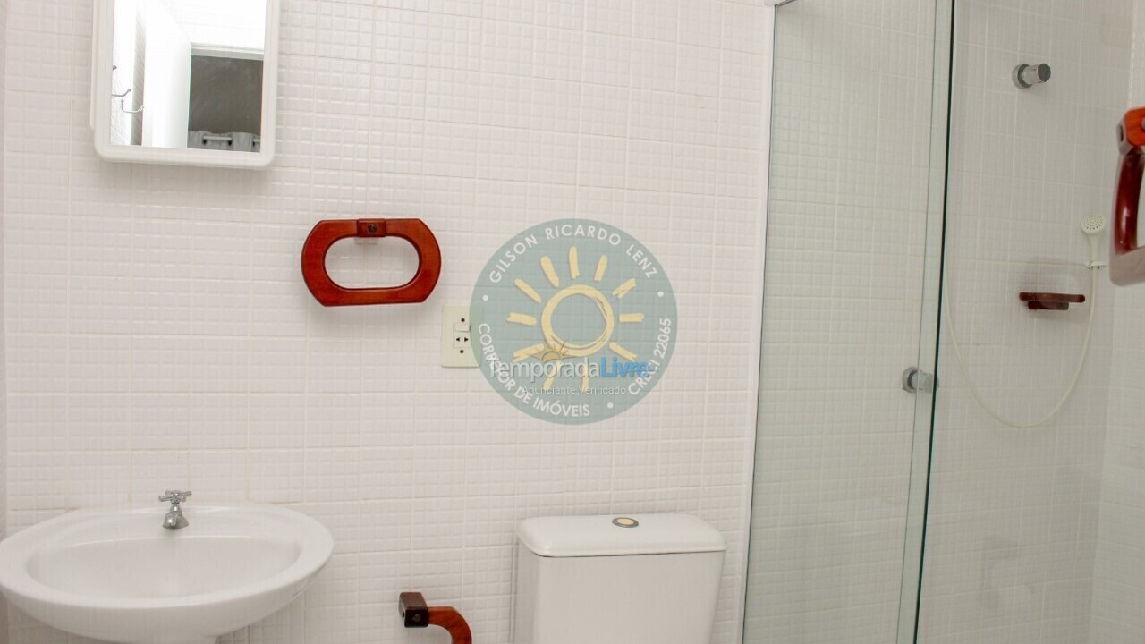 Apartment for vacation rental in Bombinhas (Praia de Quatro Ilhas)