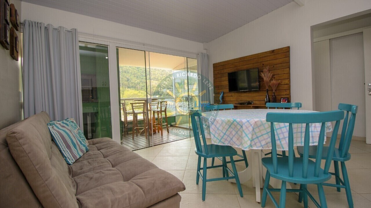 Apartment for vacation rental in Bombinhas (Praia de Quatro Ilhas)