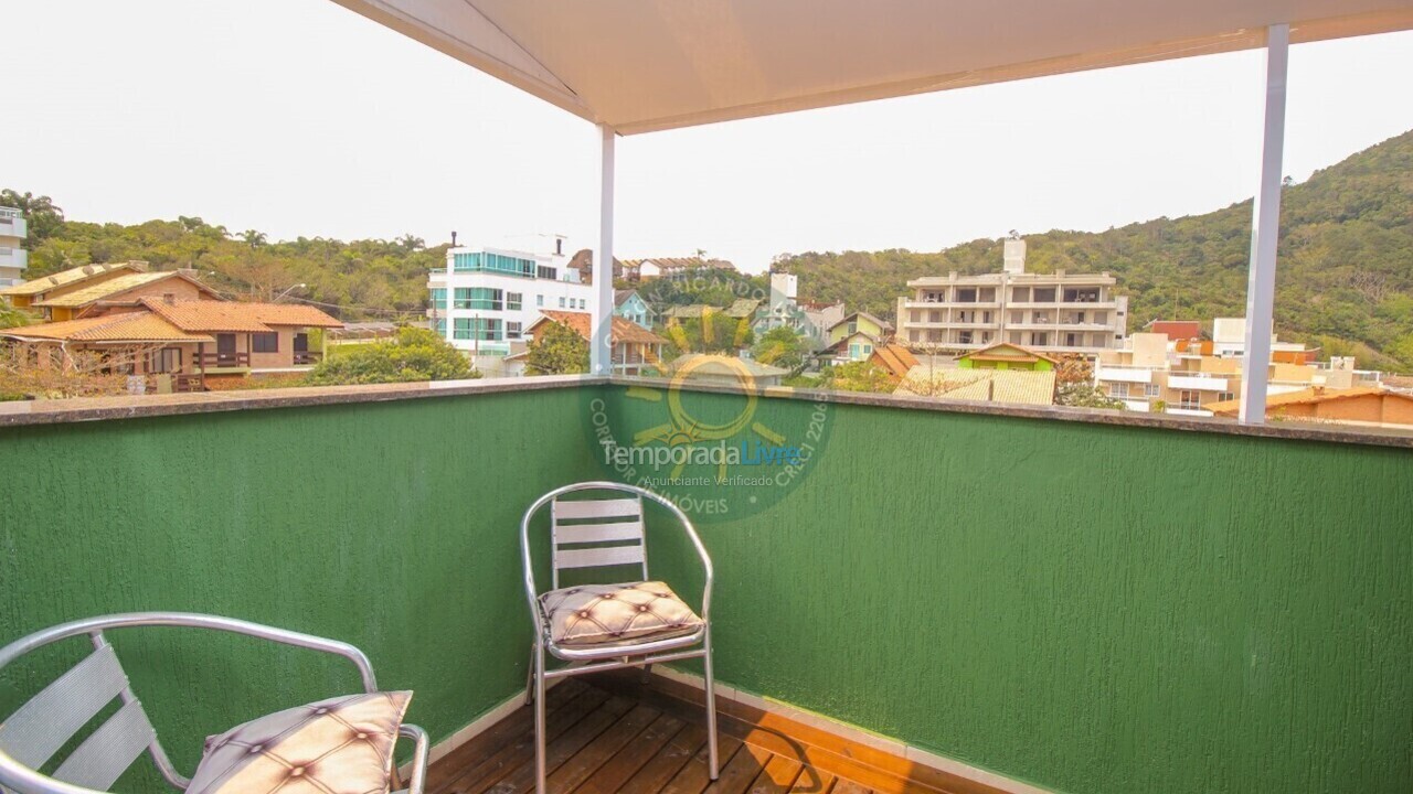 Apartment for vacation rental in Bombinhas (Praia de Quatro Ilhas)