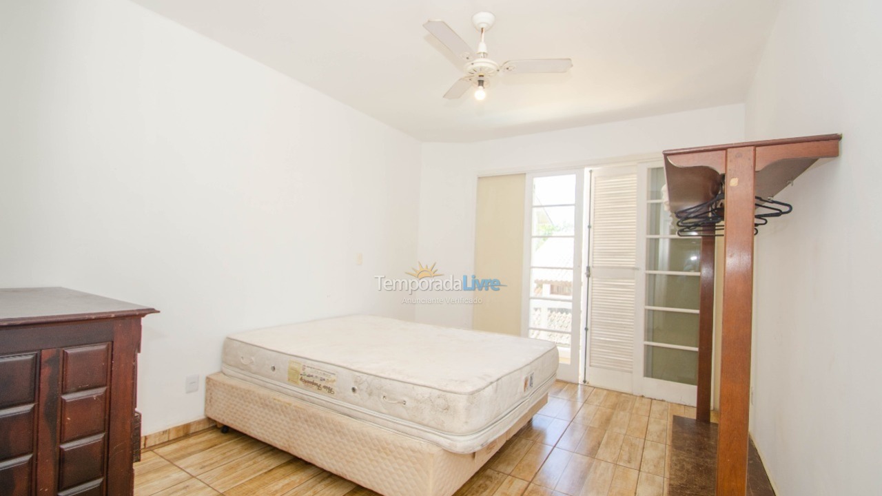 Casa para aluguel de temporada em Florianopolis (Jurerê Internacional)