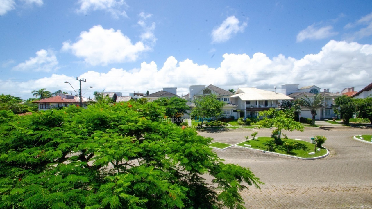 Casa para aluguel de temporada em Florianopolis (Jurerê Internacional)