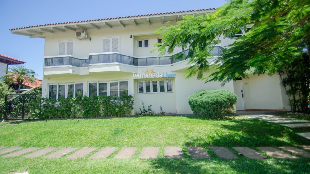 Casa para aluguel de temporada em Florianopolis (Jurerê Internacional)
