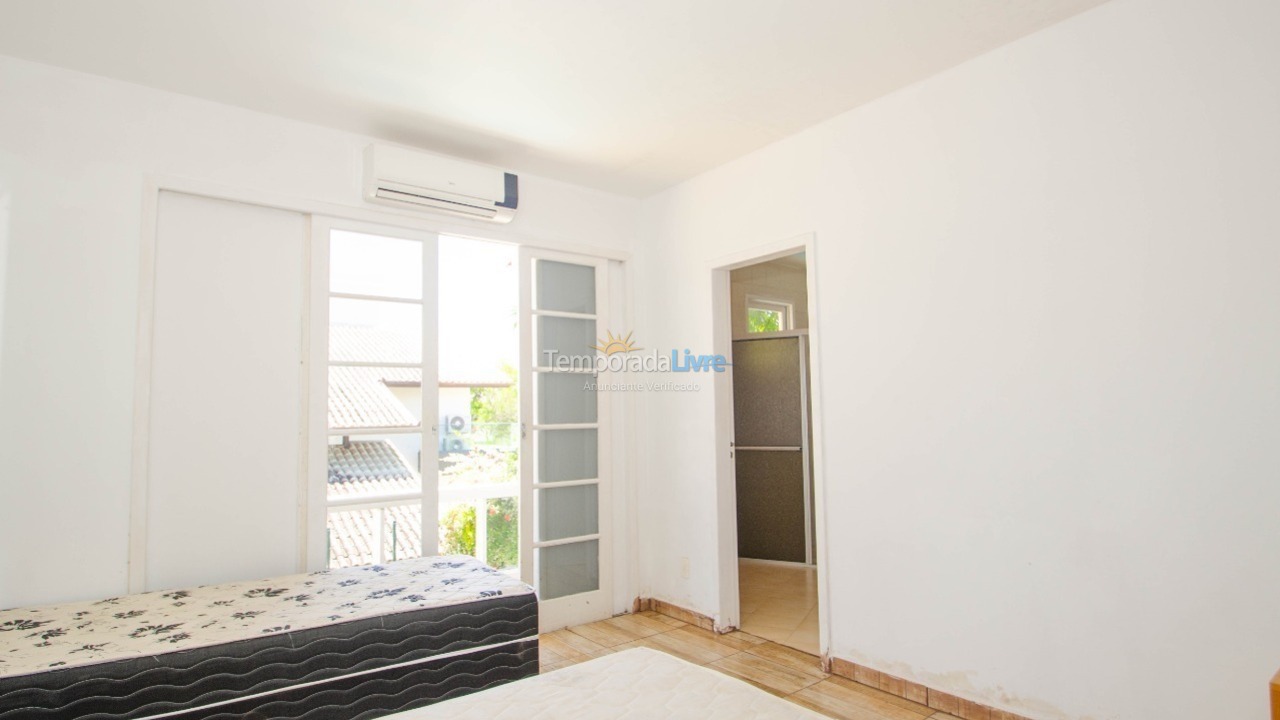 Casa para aluguel de temporada em Florianopolis (Jurerê Internacional)