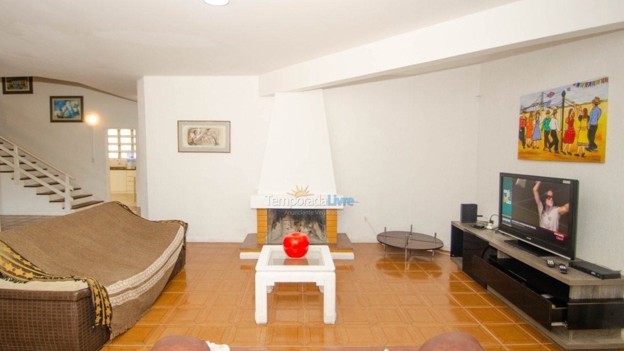 Casa para aluguel de temporada em Florianopolis (Jurerê Internacional)