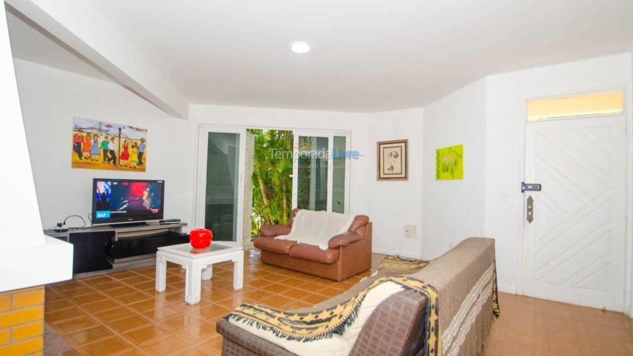 Casa para aluguel de temporada em Florianopolis (Jurerê Internacional)