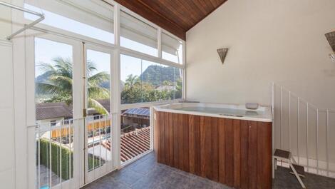 HOME GOOD PRICE! FOUR BEDROOMS, SWIMMING POOL, CONDOMINIUM, VIEW