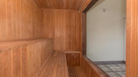HOME GOOD PRICE! FOUR BEDROOMS, SWIMMING POOL, CONDOMINIUM, VIEW