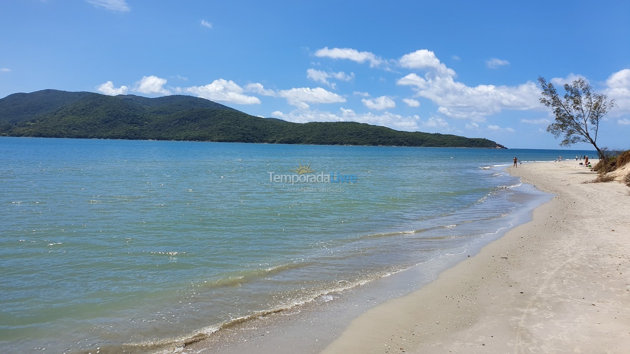 Casa para aluguel de temporada em Palhoça (Praia do Sonho)