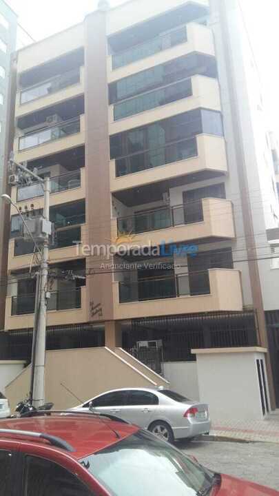 Apartment for vacation rental in Itapema (Meia Praia)