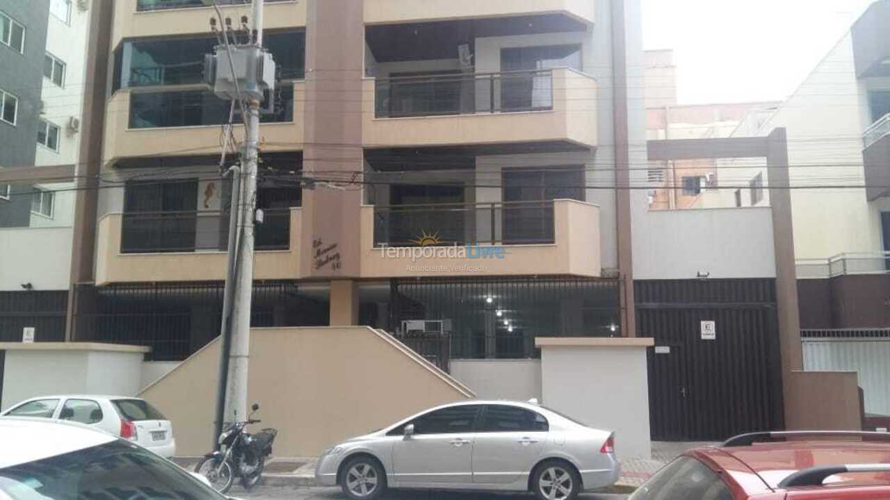 Apartment for vacation rental in Itapema (Meia Praia)