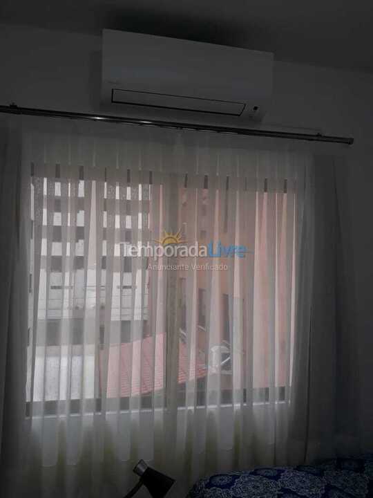 Apartment for vacation rental in Itapema (Meia Praia)