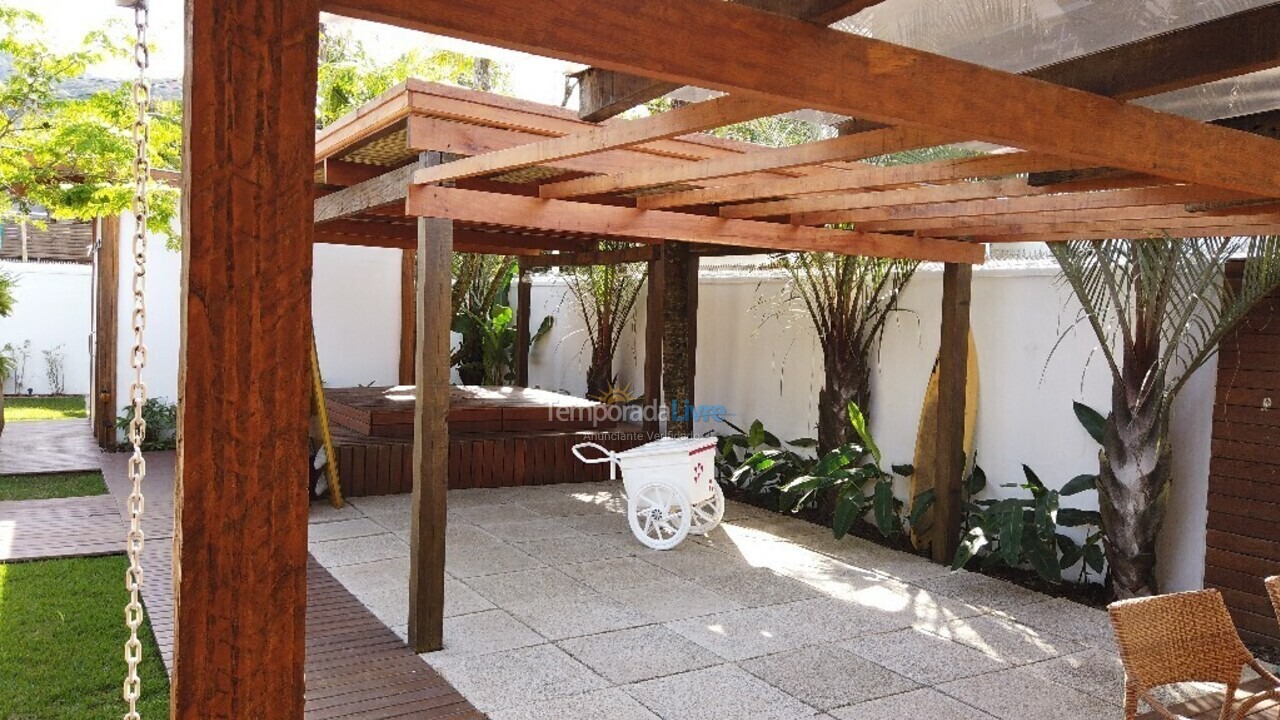 Casa para alquiler de vacaciones em São Sebastião (Juquehy)