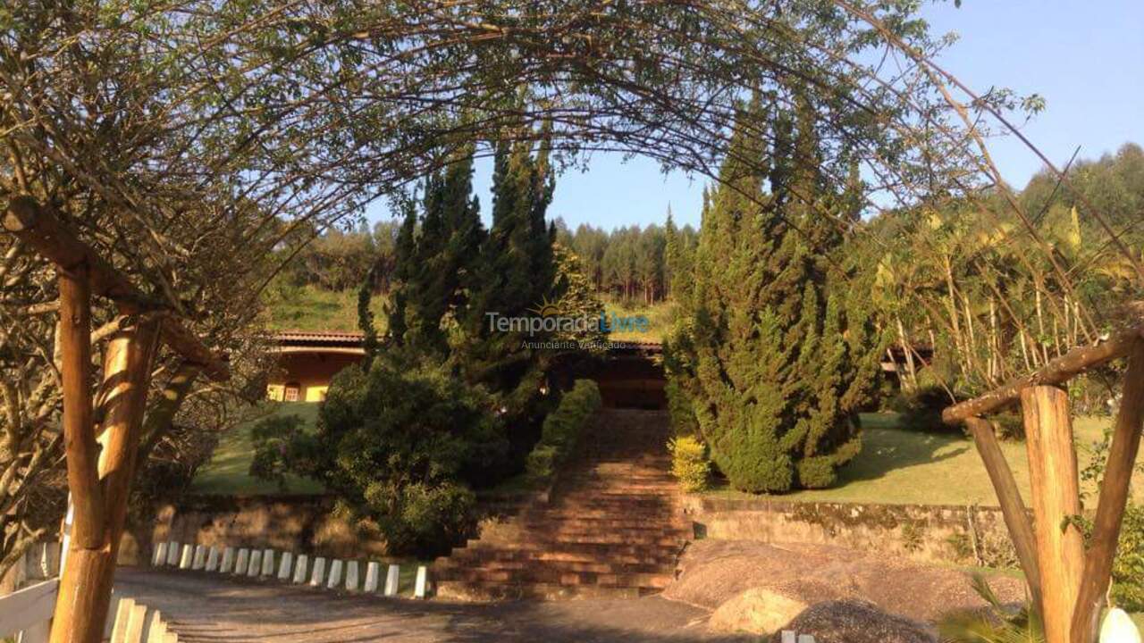 Chácara / sítio para aluguel de temporada em São Roque (São João Novo)