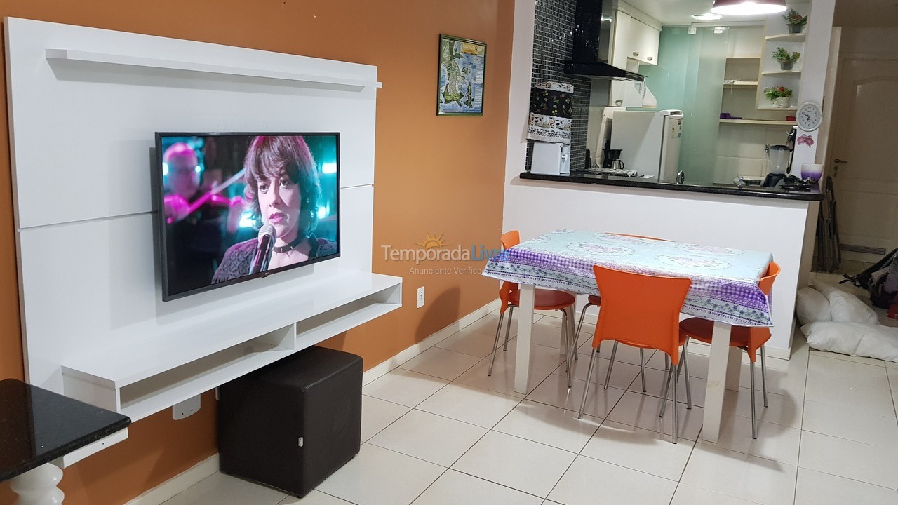 Apartamento para aluguel de temporada em Arraial do Cabo (Prainha)