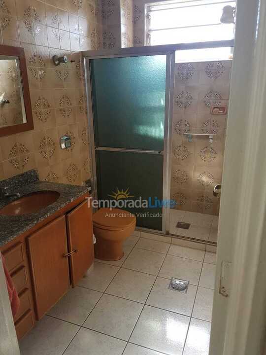 Apartamento para aluguel de temporada em Santos (Aparecida)