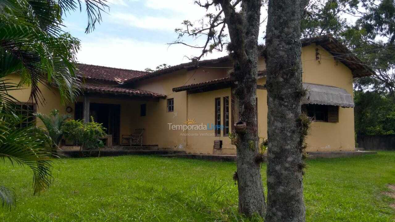 Casa para alquiler de vacaciones em Rio das Ostras (Residencial Rio das Ostras)