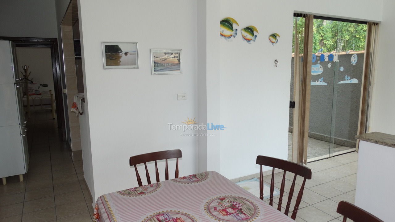Casa para aluguel de temporada em Ubatuba (Lagoinha)