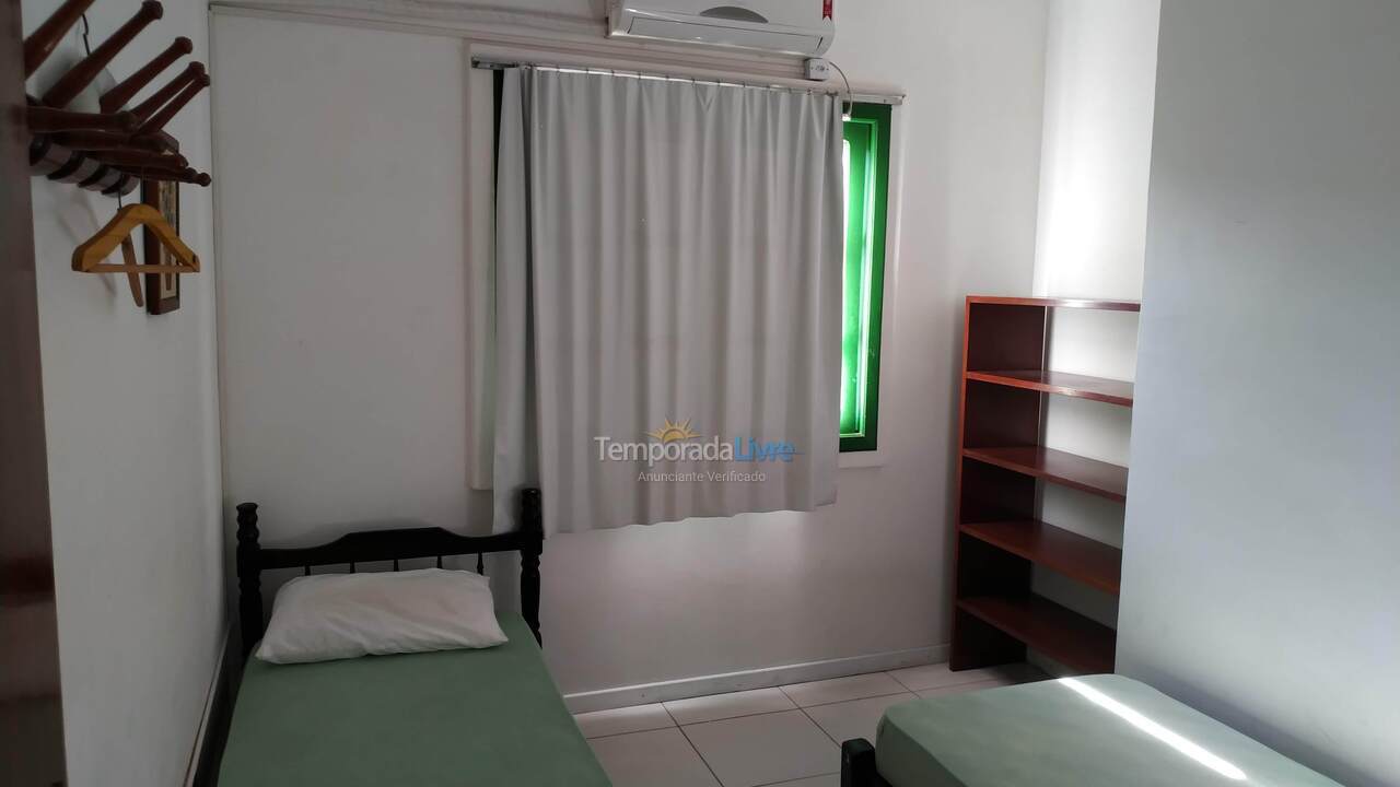 Apartamento para alquiler de vacaciones em Bombinhas (Praia de Bombas)