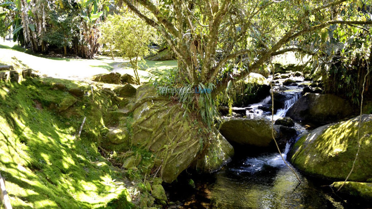 Casa para aluguel de temporada em Bocaina de Minas (Alcantilado)
