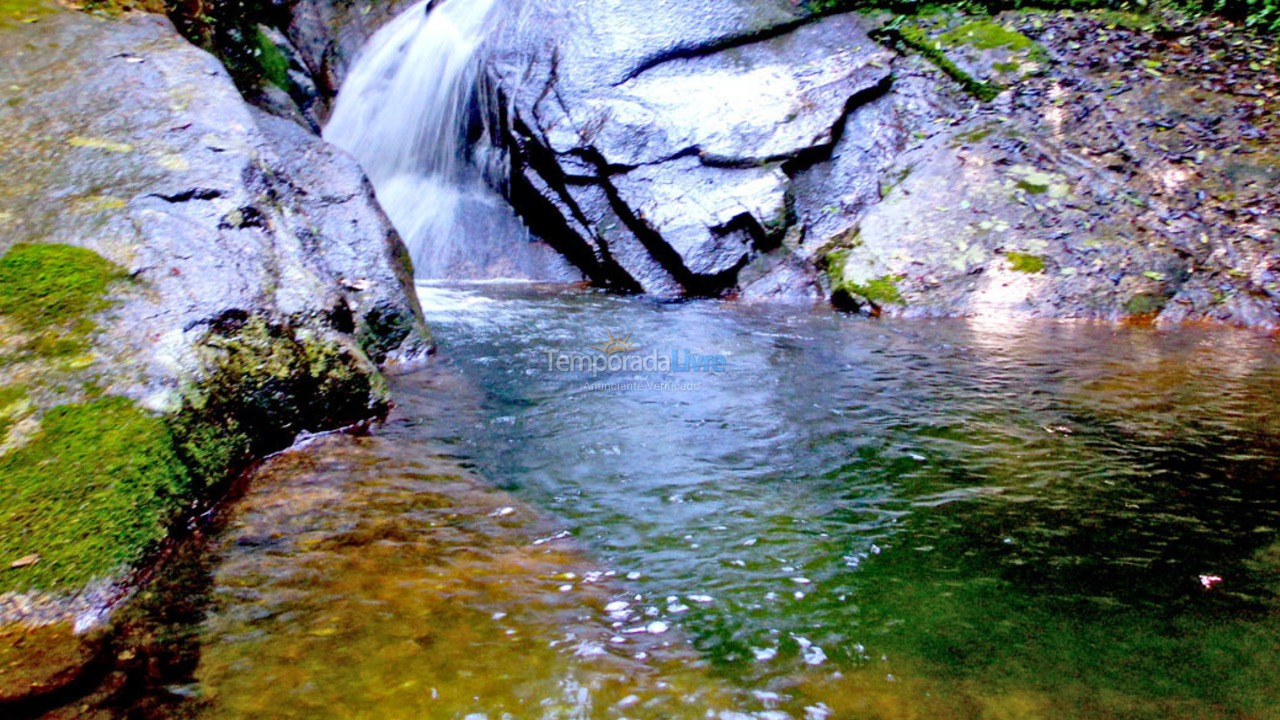 Casa para aluguel de temporada em Bocaina de Minas (Alcantilado)