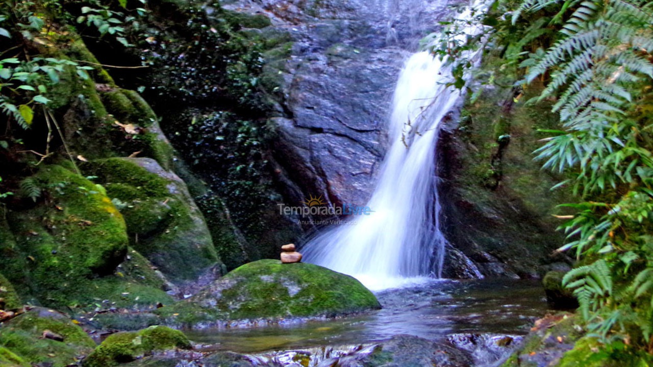 Casa para aluguel de temporada em Bocaina de Minas (Alcantilado)