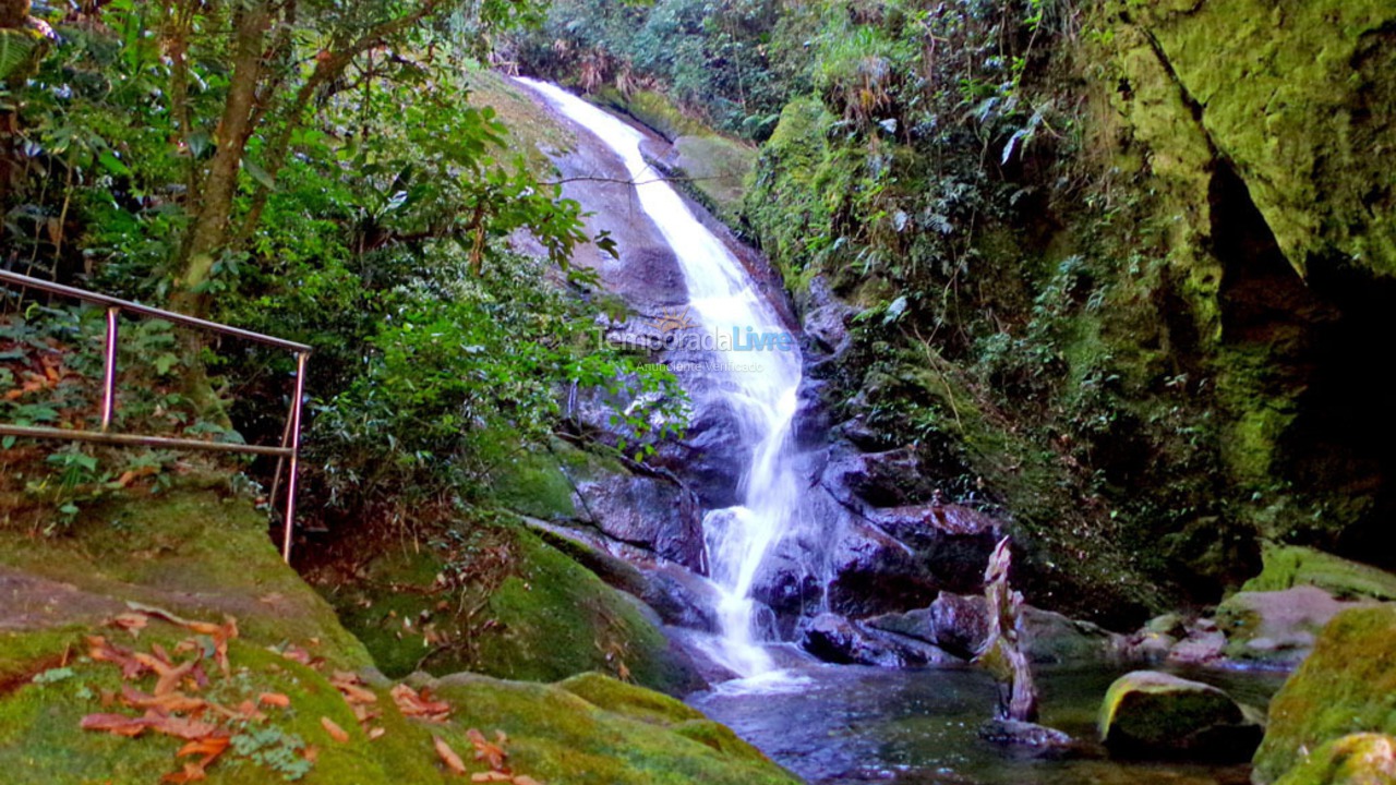 Casa para aluguel de temporada em Bocaina de Minas (Alcantilado)
