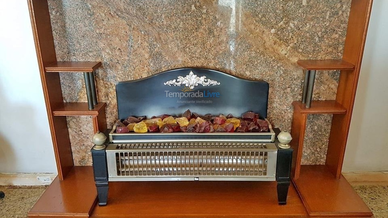 Casa para aluguel de temporada em Bocaina de Minas (Alcantilado)