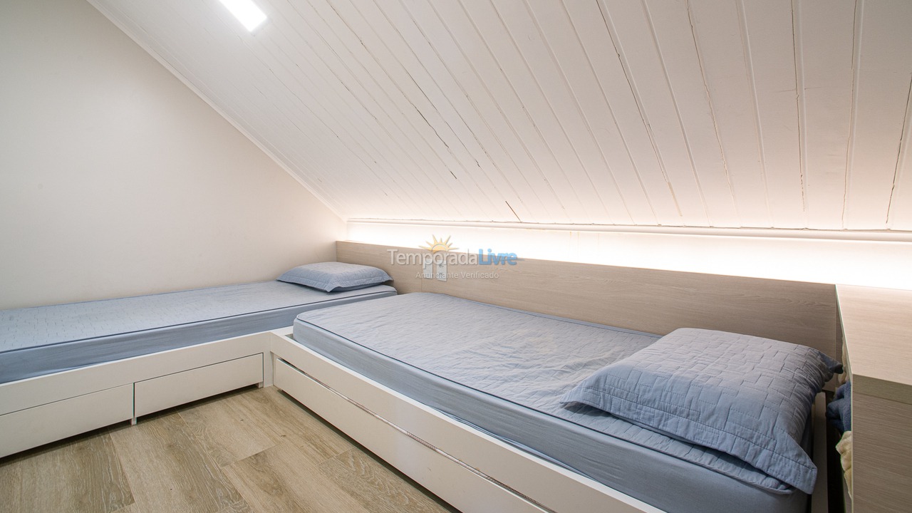 Casa para aluguel de temporada em Ipojuca (Praia de Muro Alto)