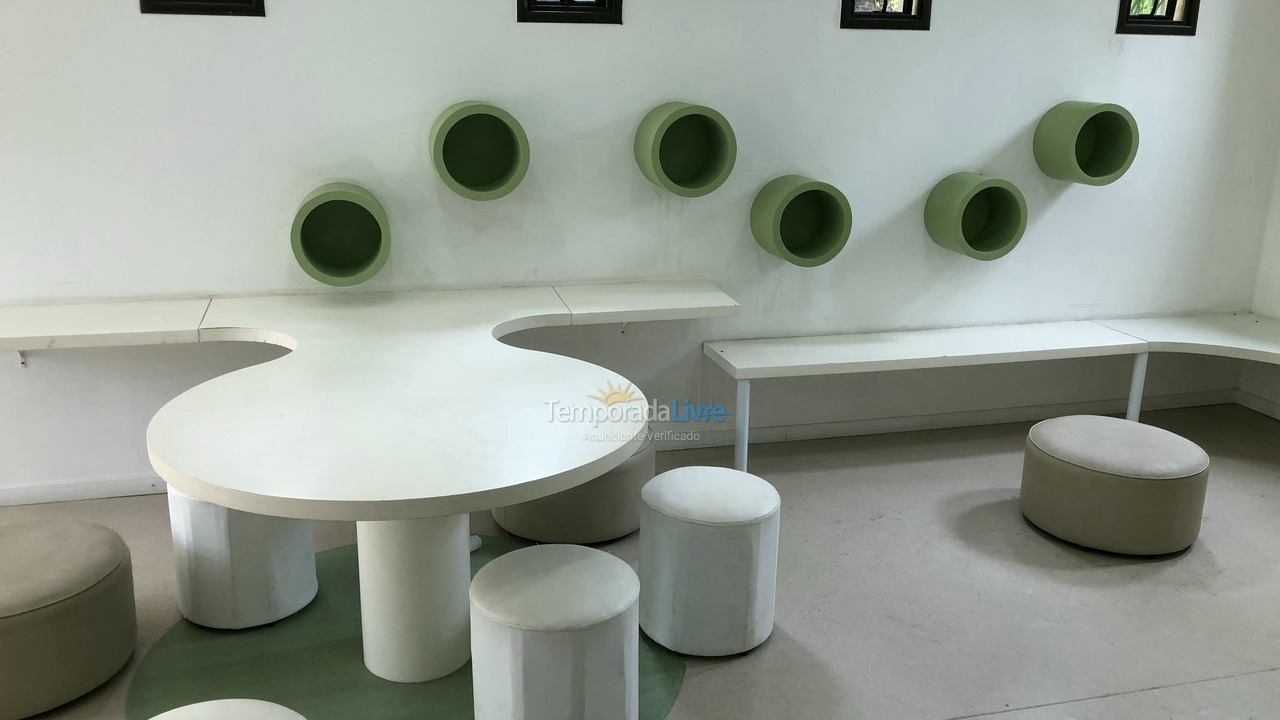 Apartamento para aluguel de temporada em Guarujá (Enseada Tortugas)