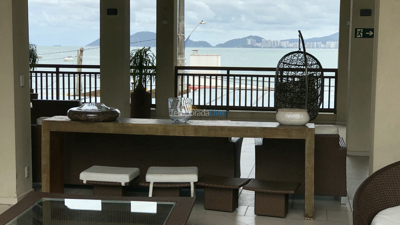 Apartamento para aluguel de temporada em Guarujá (Enseada Tortugas)