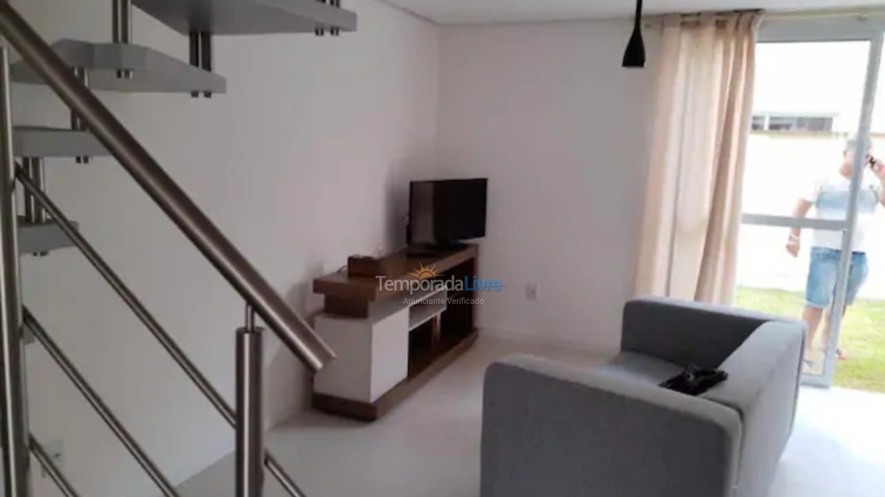 Casa para aluguel de temporada em Florianópolis (Las Piedras Home Resort Campeche Florianopolis)