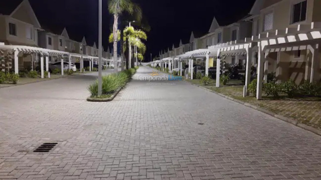 Casa para aluguel de temporada em Florianópolis (Las Piedras Home Resort Campeche Florianopolis)