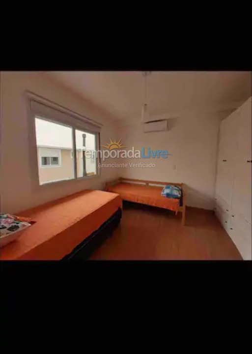 Casa para aluguel de temporada em Florianópolis (Las Piedras Home Resort Campeche Florianopolis)