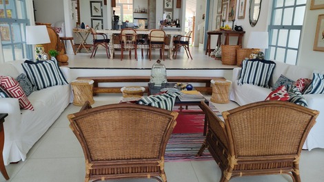 SALA DE ESTAR E SALA DE JANTAR