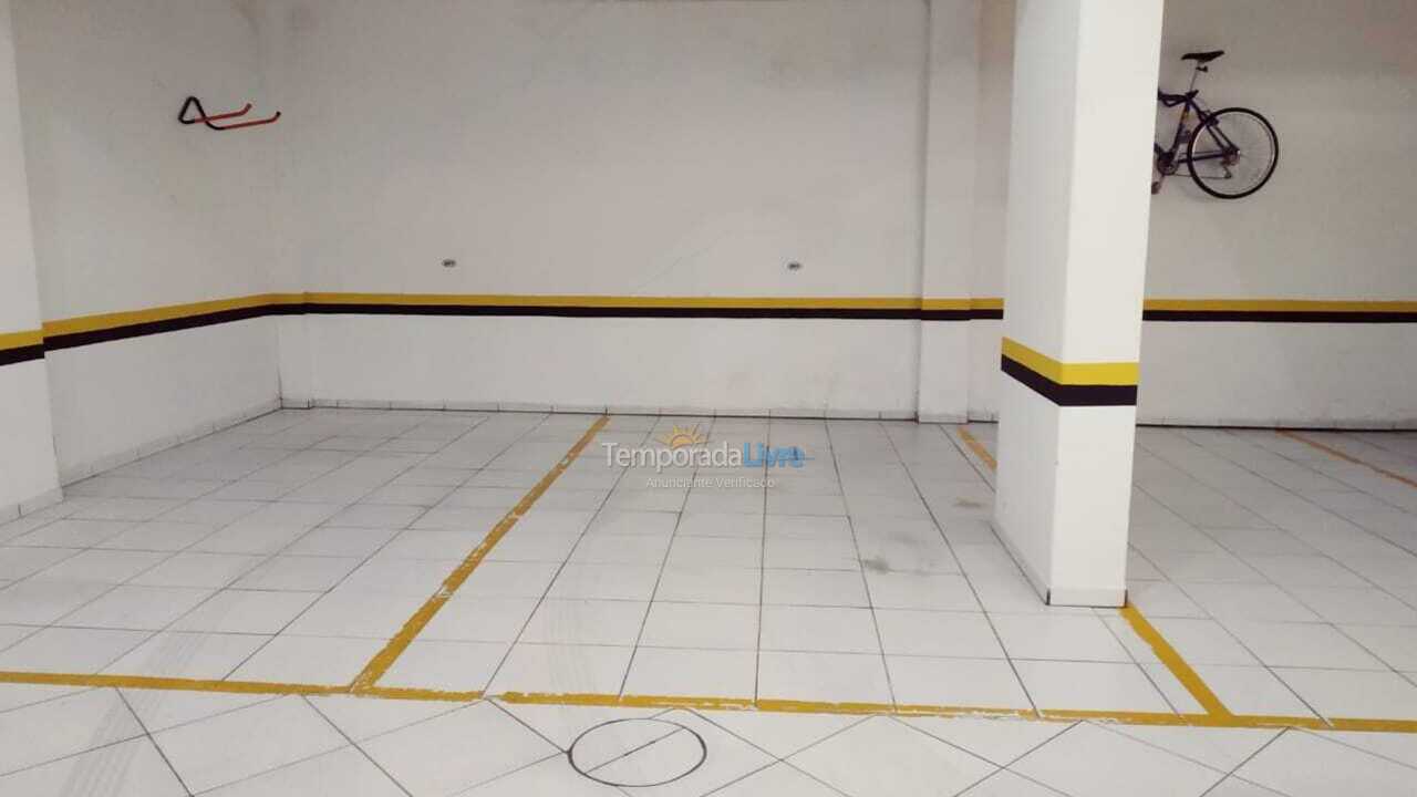 Apartamento para alquiler de vacaciones em Itapema (Meia Praia)