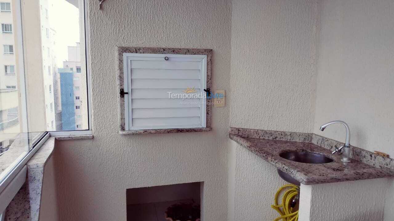 Apartamento para alquiler de vacaciones em Itapema (Meia Praia)