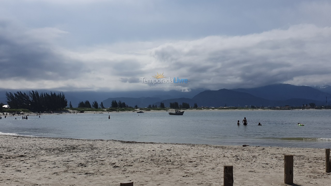 Casa para aluguel de temporada em Palhoça (Praia do Sonho)
