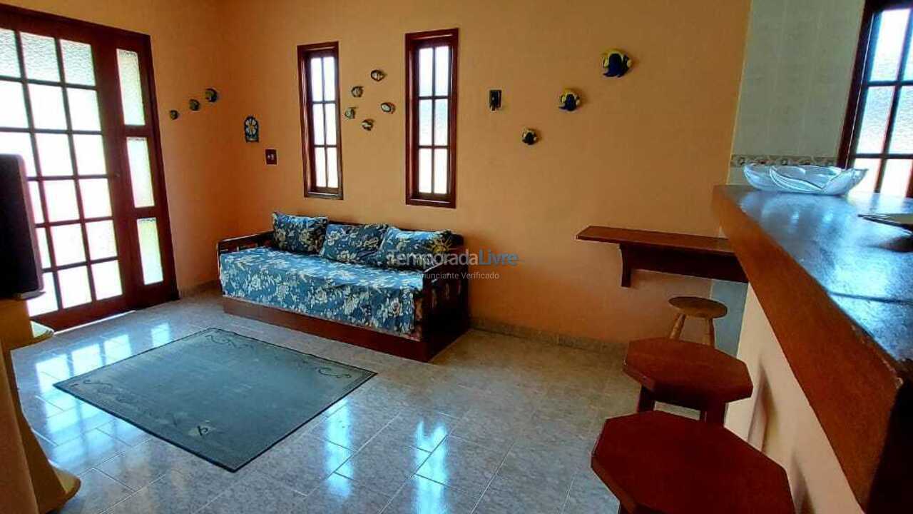Casa para alquiler de vacaciones em Cabo Frio (Tamoios Unamar Cabo Frio)