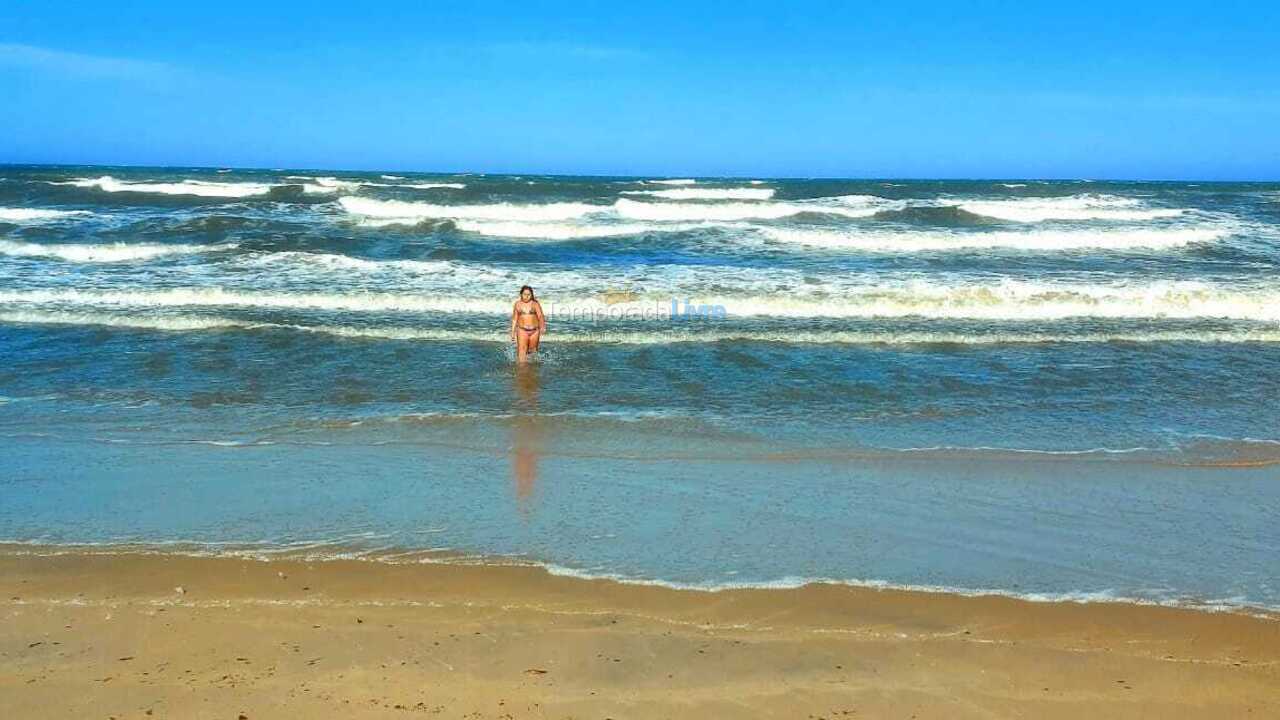 Casa para alquiler de vacaciones em Cabo Frio (Tamoios Unamar Cabo Frio)