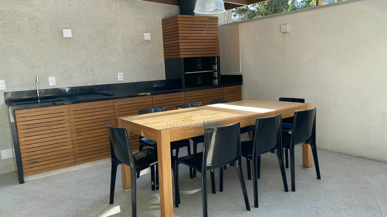 Casa para aluguel de temporada em São Sebastião (Juquehy)